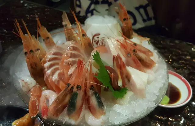 刺身拼盤
