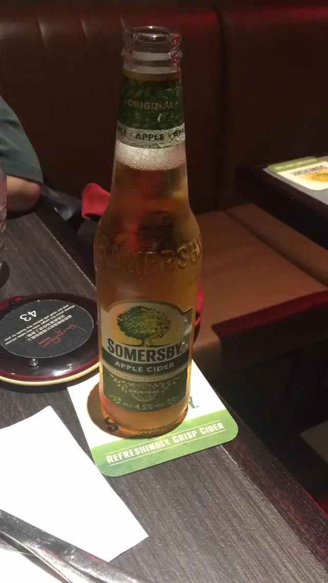 happy hour 特價(8點前)