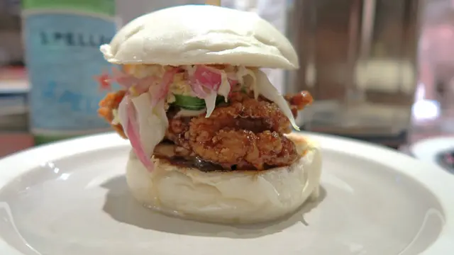炸雞包 Chicken Bao