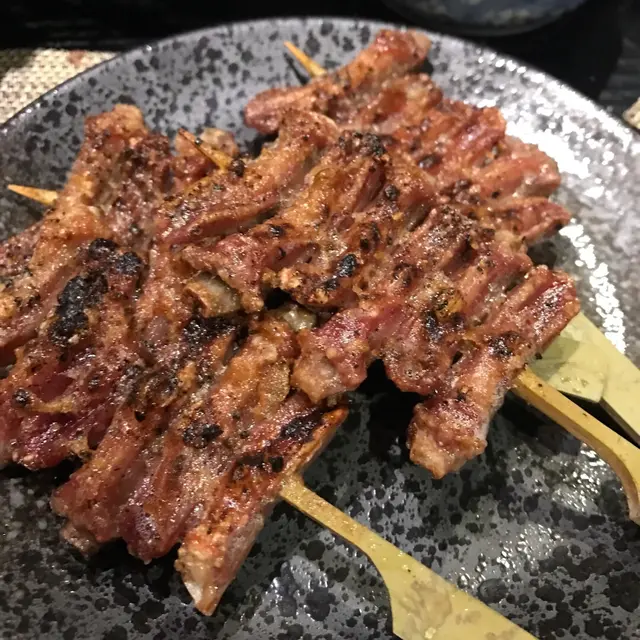 我的主菜鴨舌但比以前縮左水好多