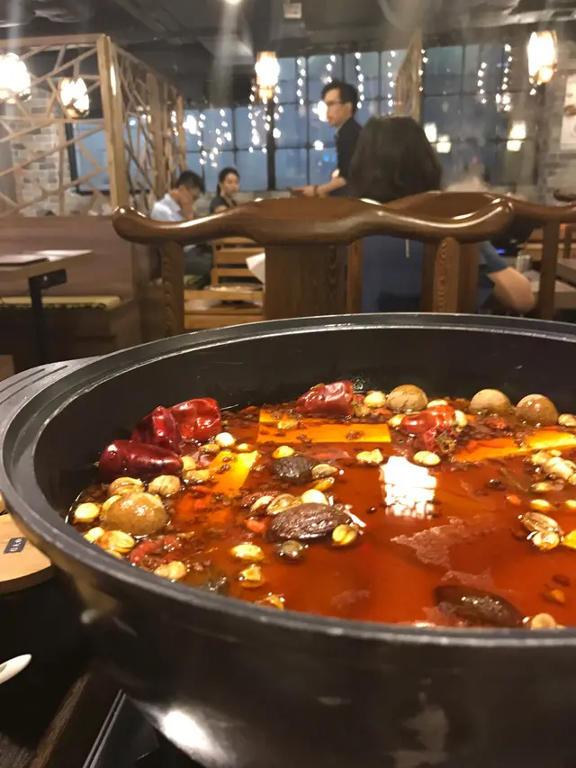 早傳秘製麻辣鍋