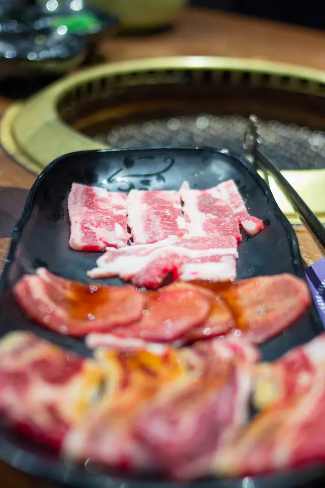 厚切牛舌、牛腩腹、原味牛仔骨