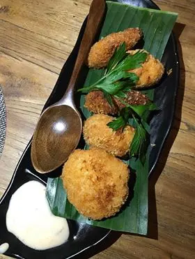 曼谷蝦餅3件