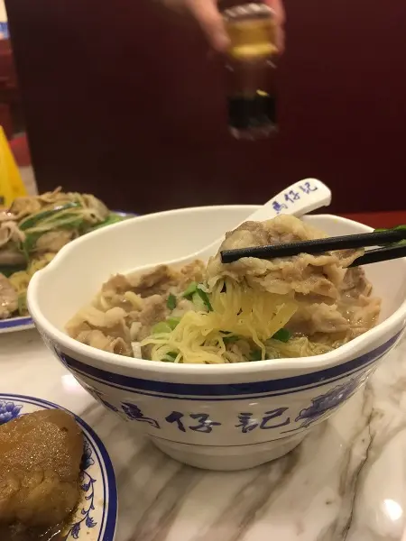 白灼肥牛麵