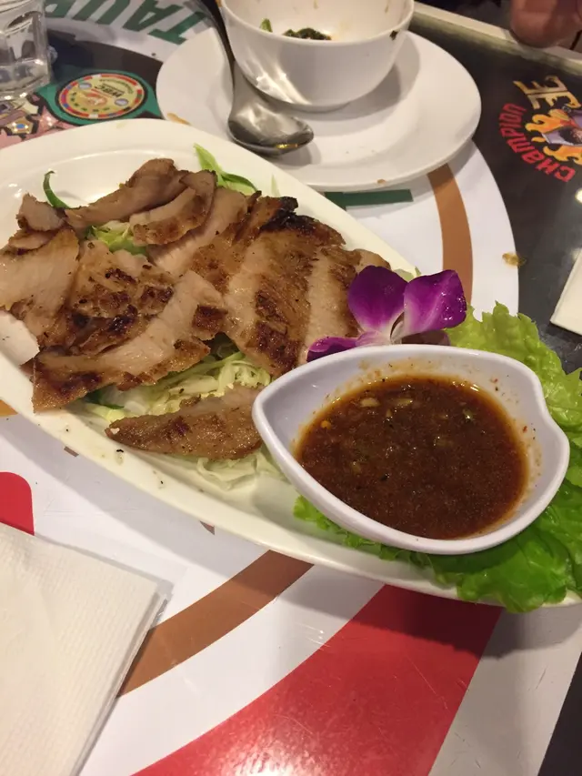 冇咩特別，似係恰完再燒兩下咁，個表面唔乾身又唔香