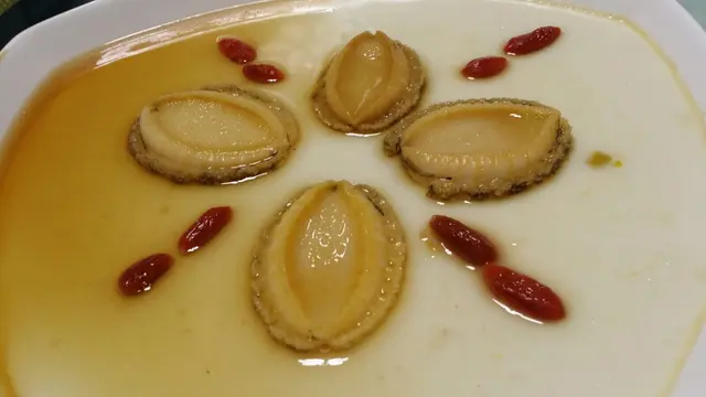 花雕蛋白蒸鮑魚