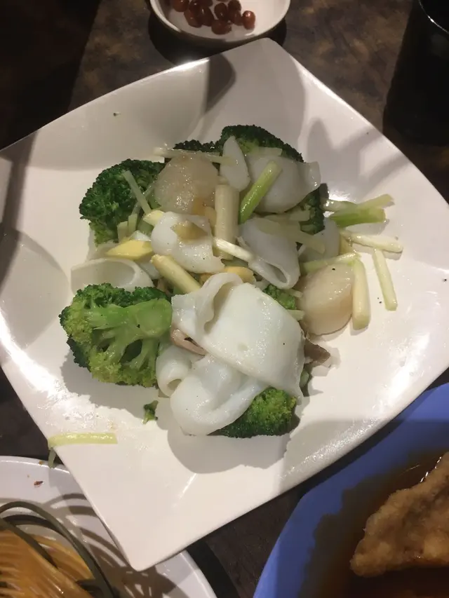 西蘭花花枝片抄帶子