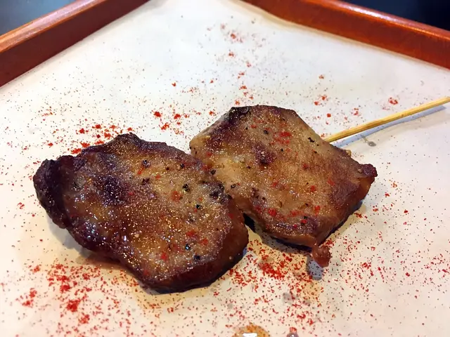 店員說佢地只會厚切，因為專揀最嫩位置給客人