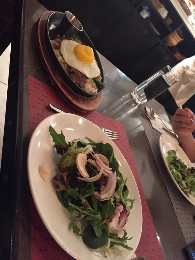 Lunch  set  鐵板牛肉飯