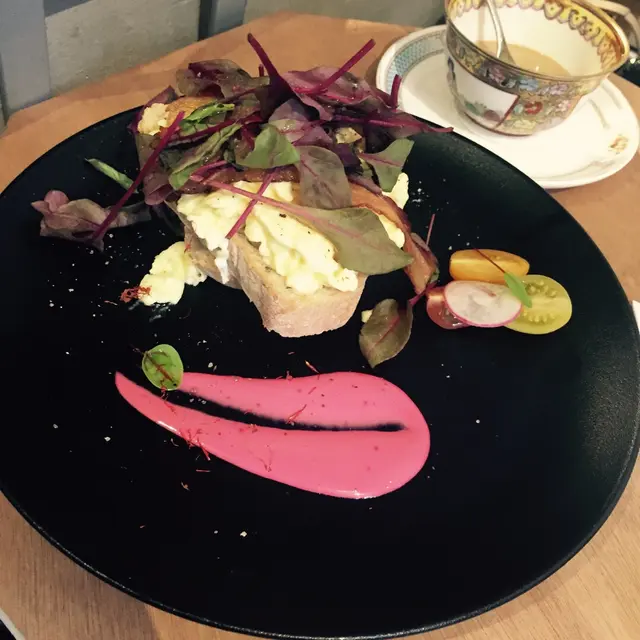 Scrambled Eggs + Bacon on sourdough