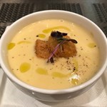 Creamy  corn  soup  -  appetizer  for  lunch  menu.  Great  one!