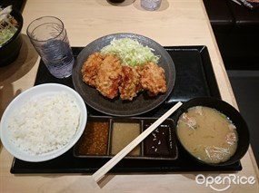 “梅定食”(即四件炸雞定食)配白飯及味噌湯 - 黃大仙的東京淺草炸雞專門店