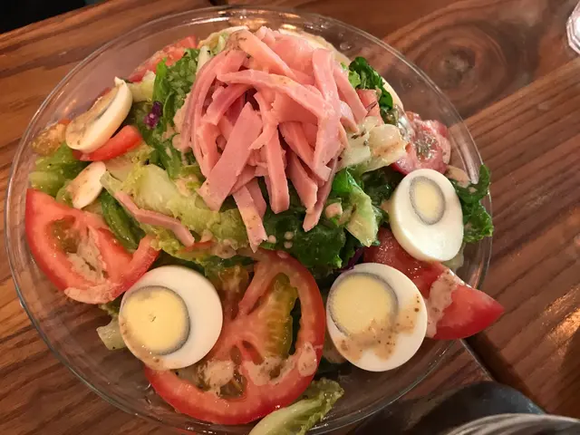 日式胡麻火腿雞蛋沙律