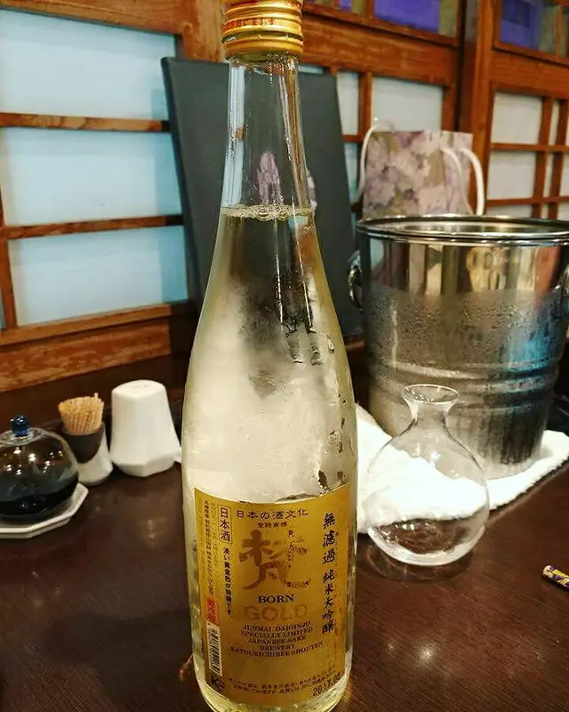 朋友帶來的。不是本店
