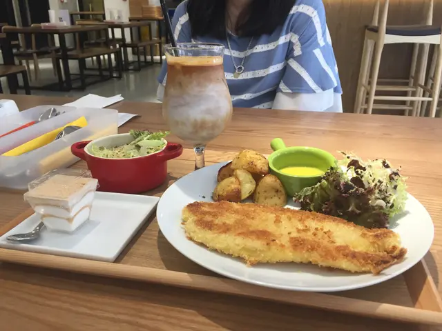 Pan fried sole with lemon custard sauce