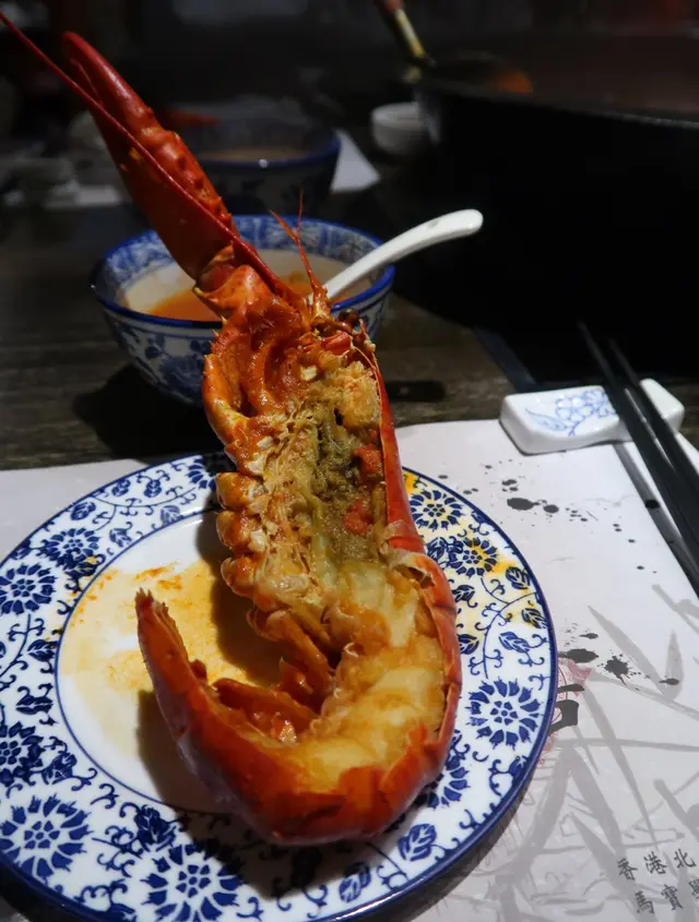 宣統原隻龍蝦濃蕃茄湯鍋