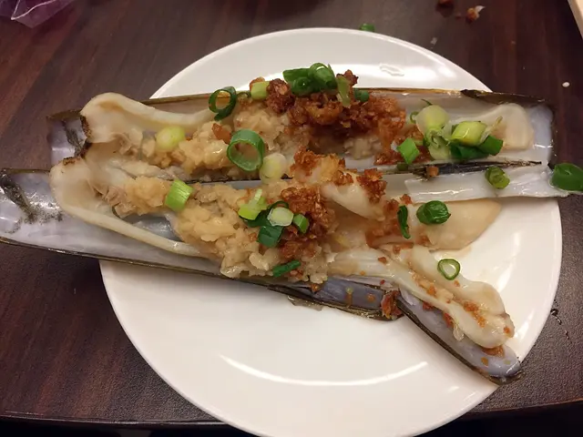 蒜蓉粉絲蒸蟶子皇