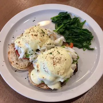 Crab Meat Eggs Benedict