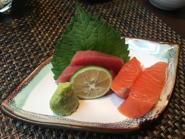 三文魚和吞拿魚刺身