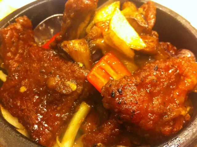 茄子黑椒牛仔骨煲