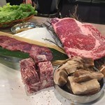 韓牛，牛舌，牛柳粒，護心肉