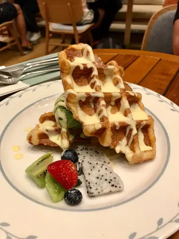脆酥窩夫配雪糕