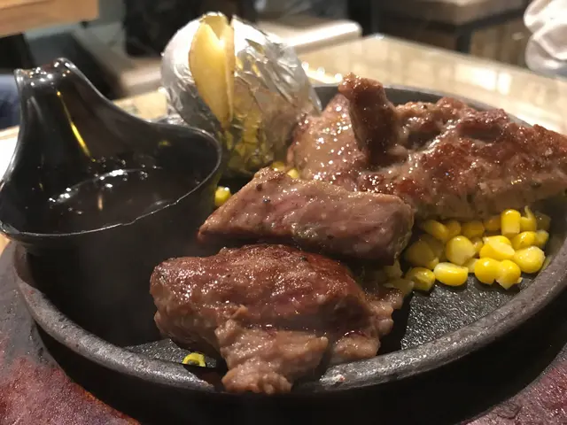 板燒和風嫩牛柳配照燒汁