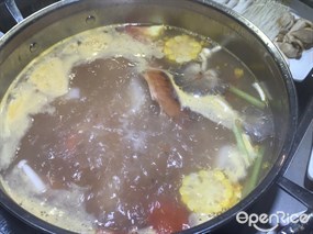 蟹湯底 - 西環的倫哥火鍋私房菜