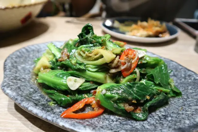 馬拉盞炒椰菜苗 