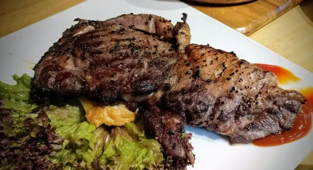 慢煮‧20oz美國安格斯肉眼‧自製意大利羅勒汁‧法式焗忌廉薯