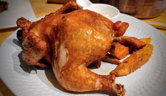 慢煮‧迷迭香烤法國春雞‧香脆薯角‧烤番茄洋蔥