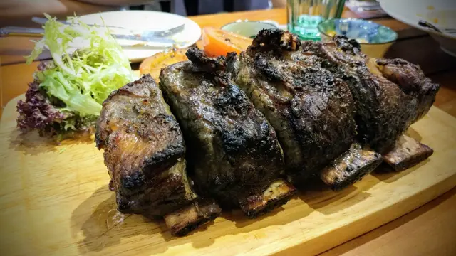 炭燒美國有骨牛肋骨