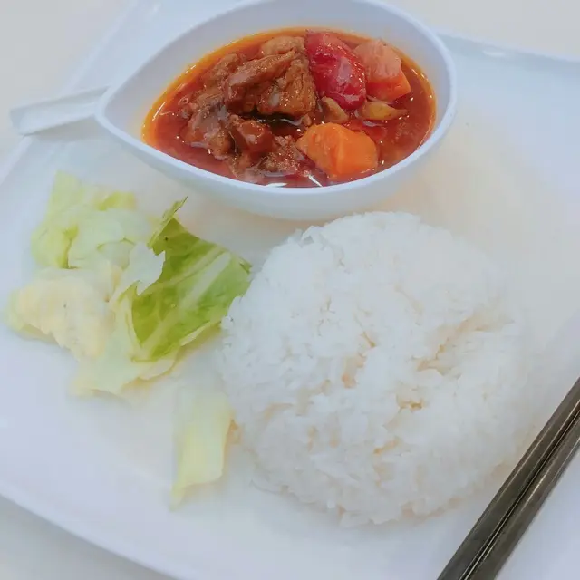 红酒牛腩飯
