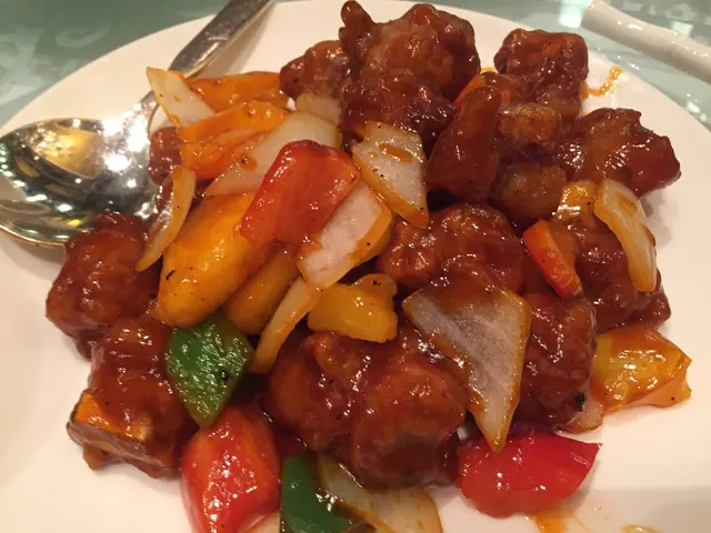 鳳梨古法生炒骨