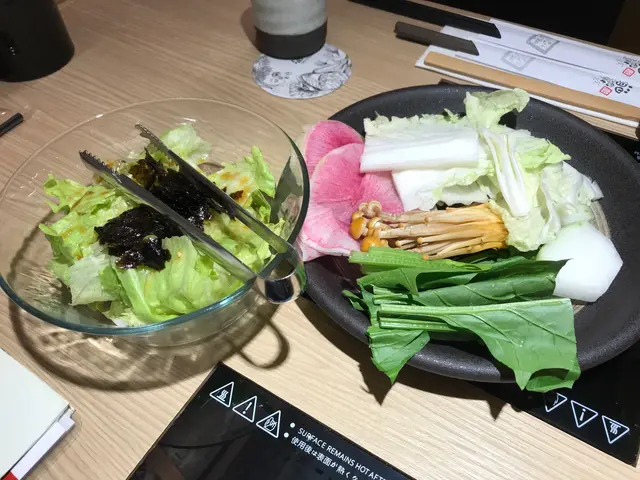 套餐- 生菜沙律,五品野菜盛合