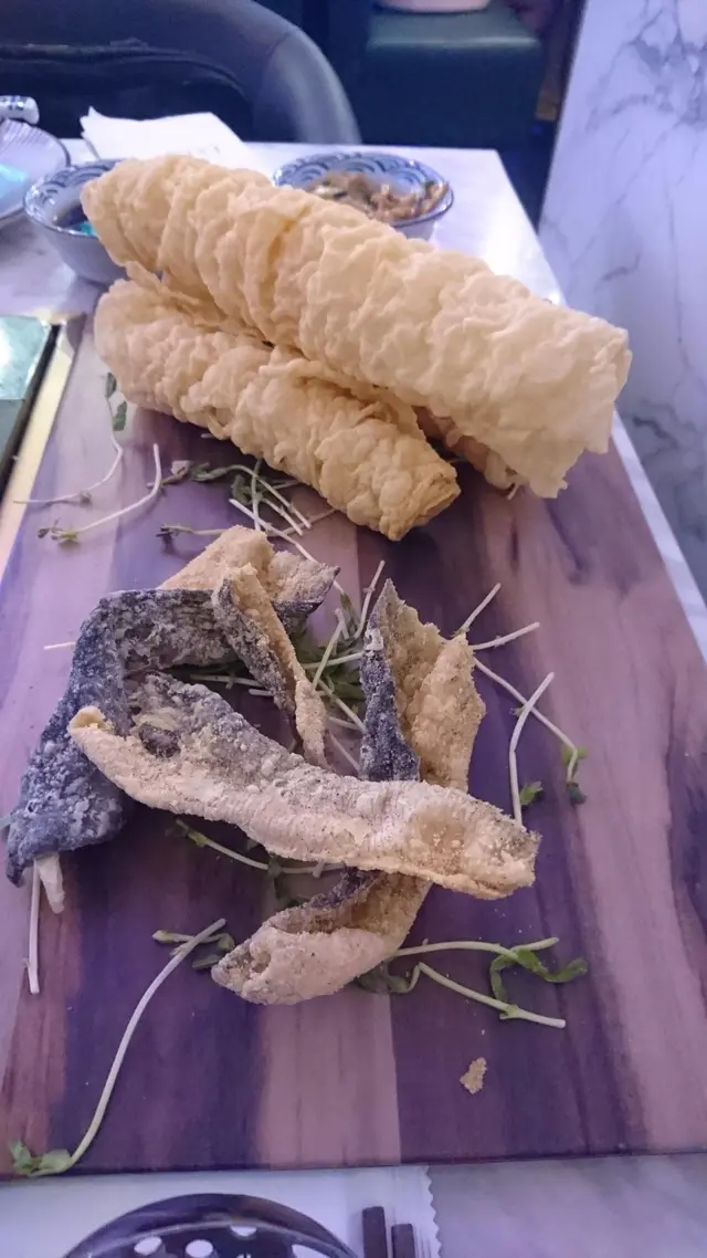 炸響鈴及炸魚皮