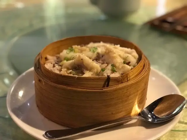 荷香蒜蓉海斑片原籠鴛鴦飯