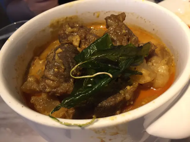 咖哩地瓜燜牛腩