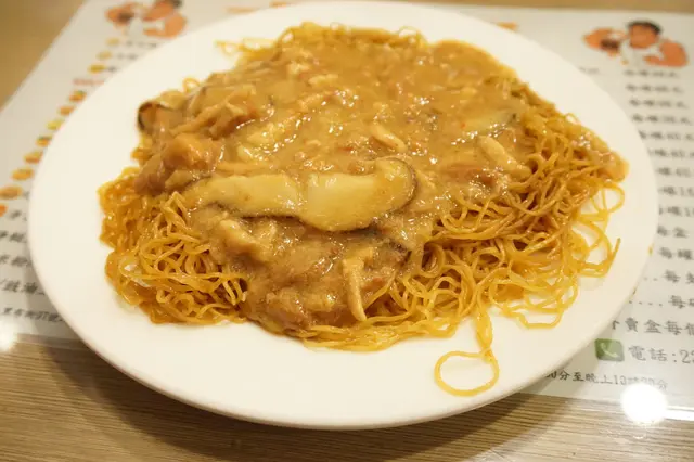 招牌豉油王炸醬撈河