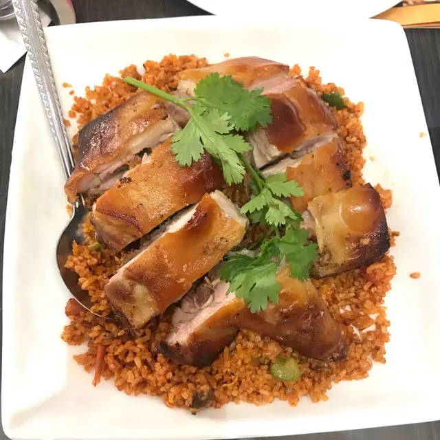 葡式乳豬釀飯