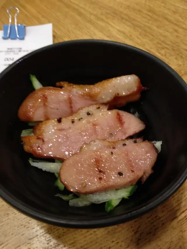 煙鴨胸