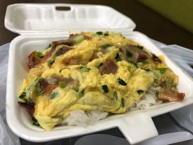 係人生第一/二好食既滑蛋叉燒飯