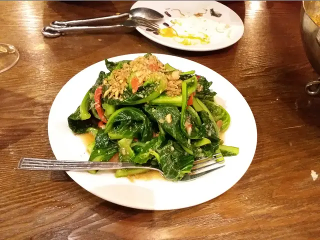 辣豆醬炒椰菜苗