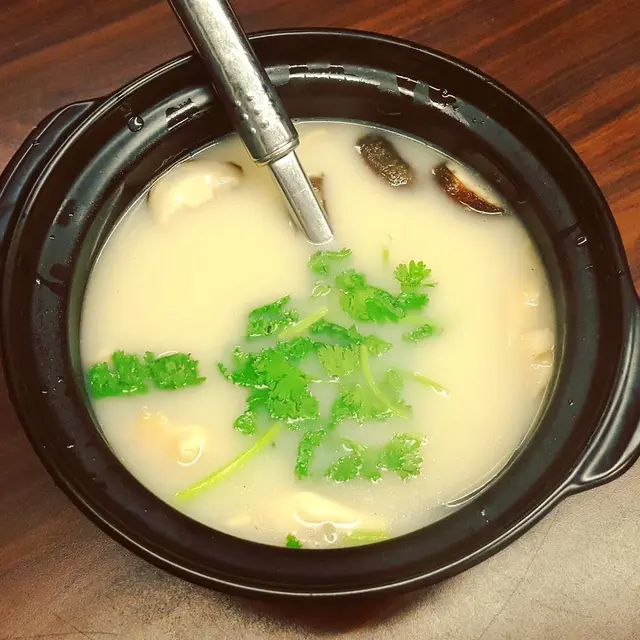 砂鍋什菌龍躉骨湯