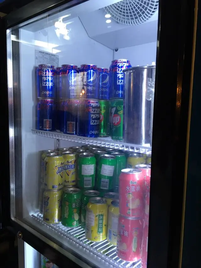 汽水啤酒乜都有!