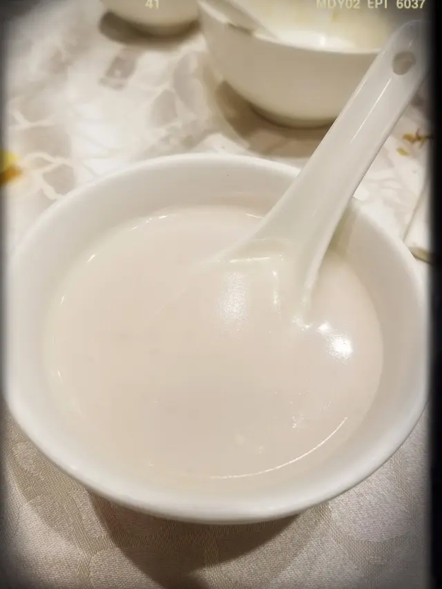 十人小菜套餐之芋頭西米露