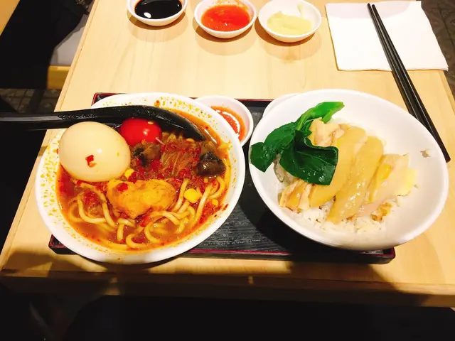 細雞飯拼檳城喇沙