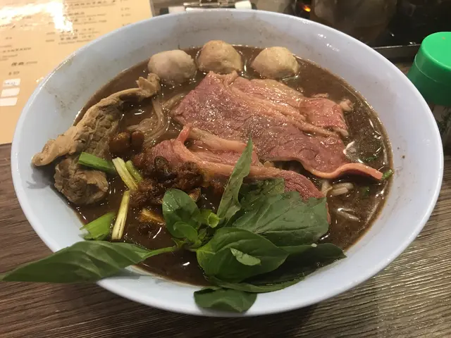 牛肉船麵