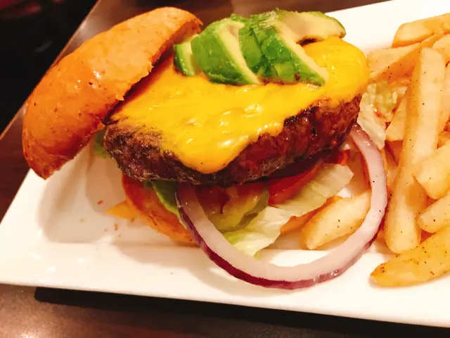 精選和牛芝士漢堡 (加配牛油果