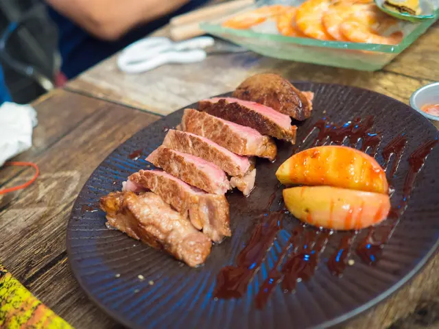 慢煮安格斯厚切牛柳12oz